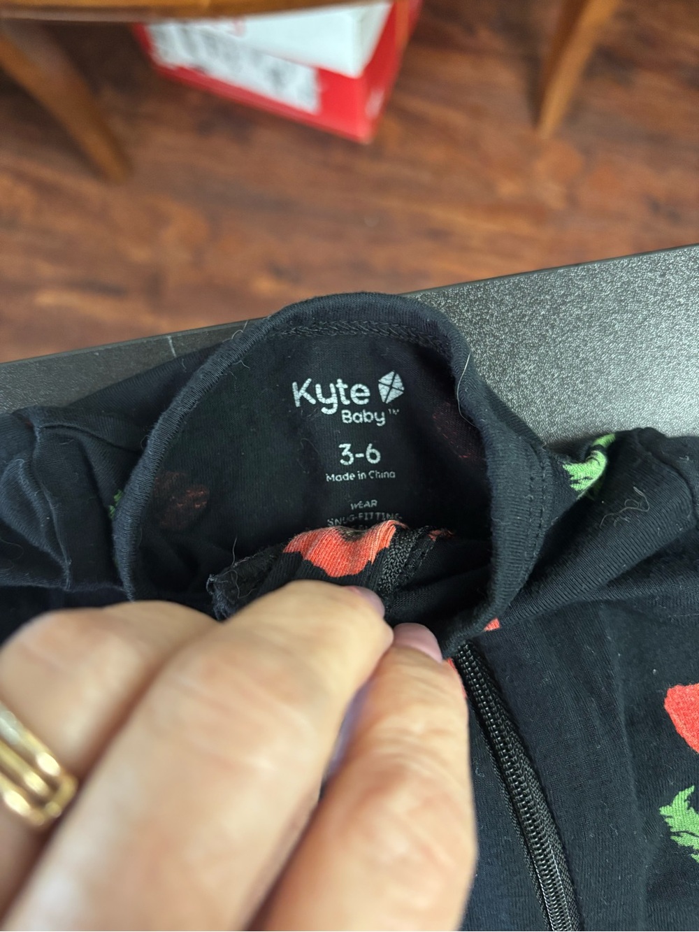 Kyte Baby 3-6 months rompers - Picture 8 of 9